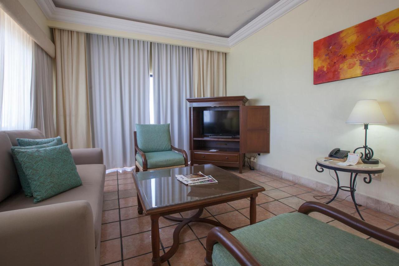 Royal Villas Resort Mazatlán Exteriér fotografie Living room