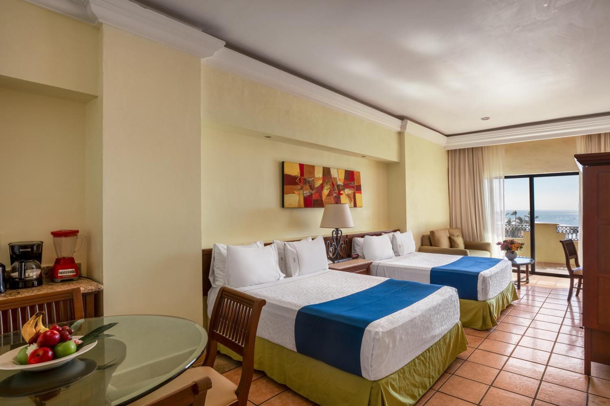 Royal Villas Resort Mazatlán Exteriér fotografie A typical room at the hotel